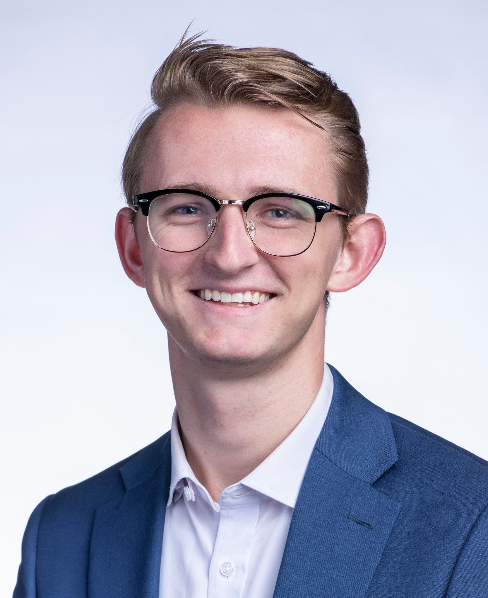 Logan Merrill headshot